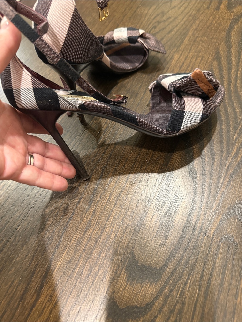 Burberry Pink and Brown Plaid Bow Heeled Sandals - Picture 2 of 5